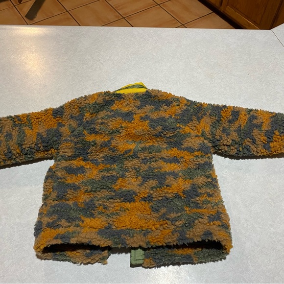 Boys Jacket 12Months - Picture 2 of 4